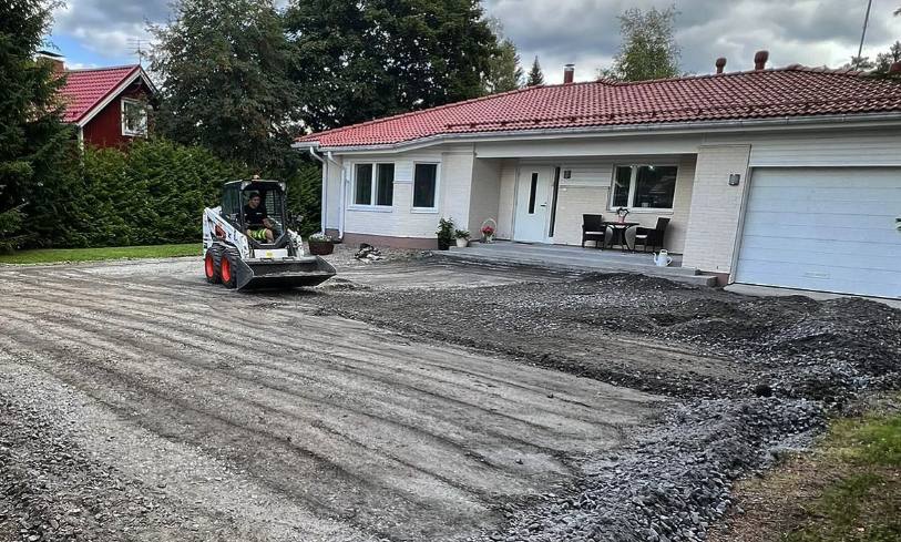 Maanrakennus- ja pihan pohjatyö, kuva 17