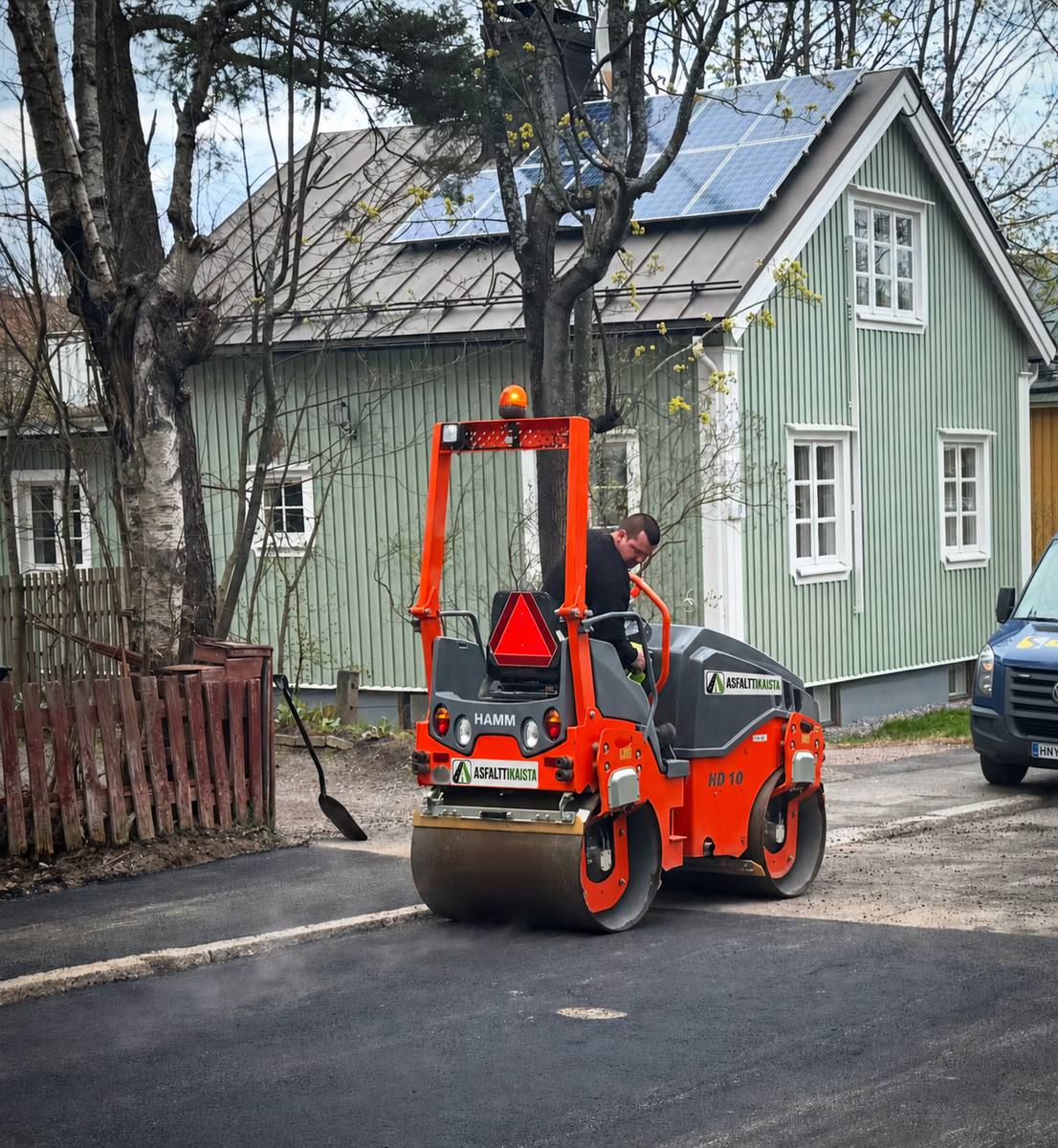 Asfaltin paikkaus- ja korjaustyö, kuva 12